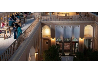 اقامتگاه خانه باران یزد