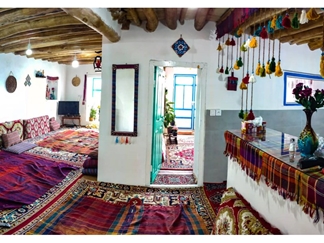 اقامتگاه بومگردی خانه گردشگر سردشت