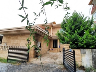 ویلا استخر دار در سرخرود