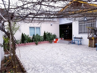 ویلا با استخر و بیلیارد در انزلی