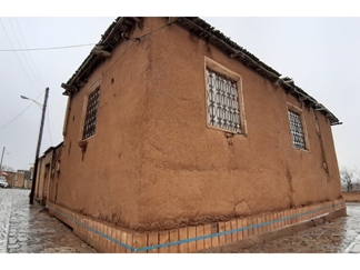 اقامتگاه بوم‌گردی خانه جواهری