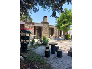 اجاره ویلا با استخر روباز متل قو