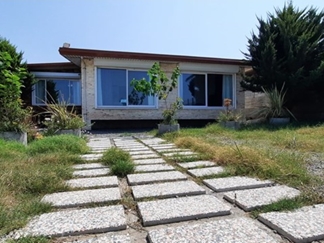 اجاره ویلا استخردار روبه دریا