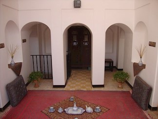 رزرو خانه سنتی شاطربمون میبد