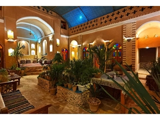 اقامتگاه بومگردی پایو در خور و بیابانک