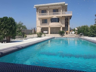 ویلا ساحلی در تالش با استخر روباز