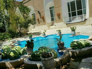 اقامتگاه بومگردی ضیا