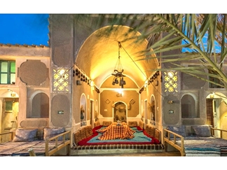 اقامتگاه بومگردى كاريز