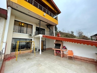 ویلا جنگلی با استخر روباز بام رامسر