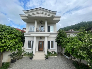 اجاره ویلا با استخر سرپوشیده رامسر