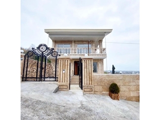 ویلا در بام تنکابن با چشم انداز دریا