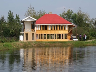 اجاره ویلا صومعه سرا با ویوی دریاچه