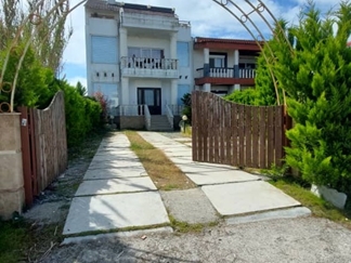 ویلا در سرخرود با استخر جکوزی