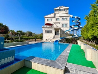 اجاره ویلا با استخر روباز در رامسر