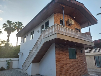 ویلا استخردار لب دریا نوشهر