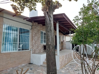 ویلا لب ساحل با استخر در نوشهر