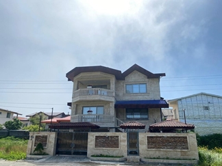 اجاره ویلا در رامسر با استخر