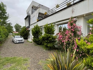 اجاره ویلا استخردار لب ساحل انزلی