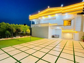 ویلا با استخر جکوزی نزدیک رامسر