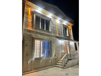 ویلا با استخر سرپوشیده سرخرود