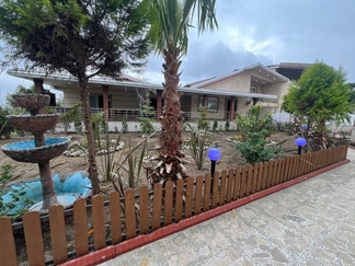 رزرو ویلا استخردار با برکه آب