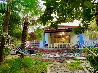 اجاره ویلا باغ استخردار متل قو