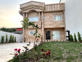 ویلا لوکس با استخر و جکوزی سرخرود