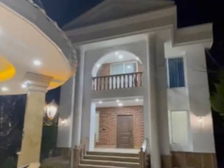 ویلا با استخر و بیلیارد در چمستان