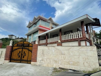 ویلا با استخر روباز آبگرم رامسر دالخانی