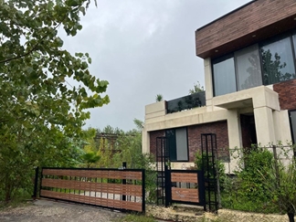 اجاره ویلا با استخر خط هشت چالوس