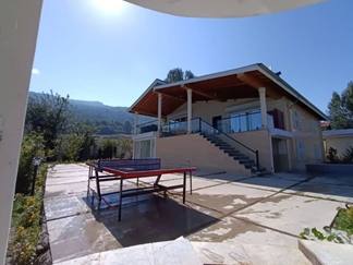 ویلا با استخر و جکوزی کلاردشت