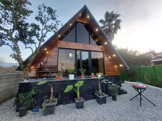 اجاره کلبه چوبی جنگلی متل قو