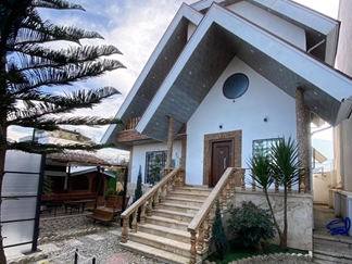 اجاره ویلا استخر دار در متل قو