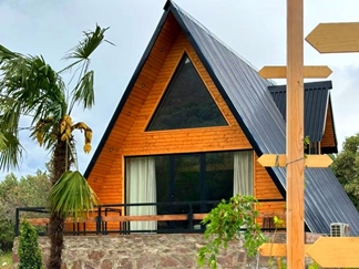 اجاره کلبه چوبی در منجیل گیلان