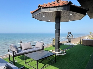 اجاره اقامتگاه دریاکنار با جکوزی