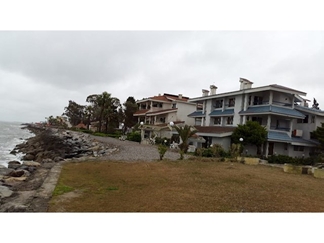 اجاره ویلا دریاکنار لب دریا