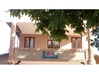 اقامتگاه بومگردی نسترن در بافت کرمان