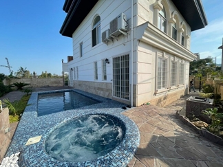 اجاره ویلا با استخر روباز رامسر