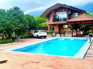 ویلا باغ استخر روباز نوشهر سیسنگان