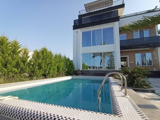 اجاره ویلا استخر روباز متل قو