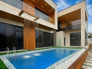 ویلا با استخر آبگرم نزدیک کردان