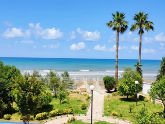 اجاره ویلا باغ چالوس لب دریا