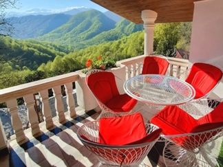 ویلا جنگلی با استخر جکوزی رامسر