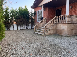 اجاره ویلا با استخر آبگرم در متل قو