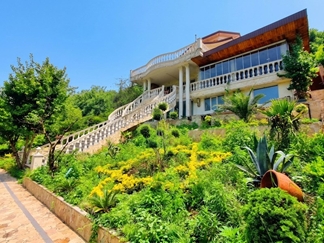 اجاره ویلا استخردار گردنه حیران