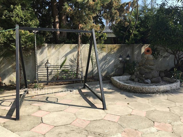 عکس شماره 100051 - اجاره ویلای حیاط دار با میز بیلیارد - 