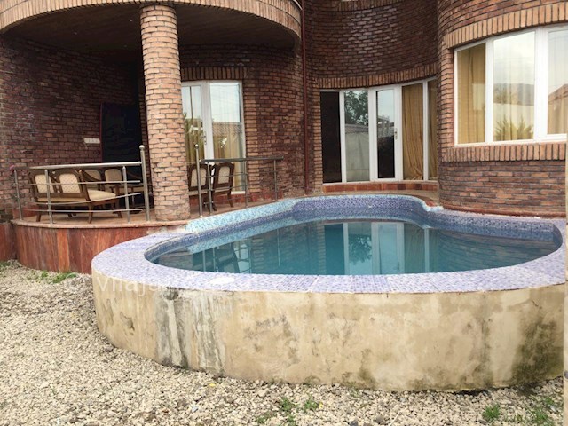 عکس شماره 141111 - ویلا بااستخر در کلارآباد - 