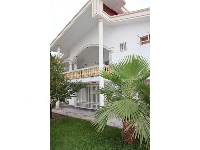 عکس شماره 15815 - اجاره ویلا دریاکنار ساحلی - 