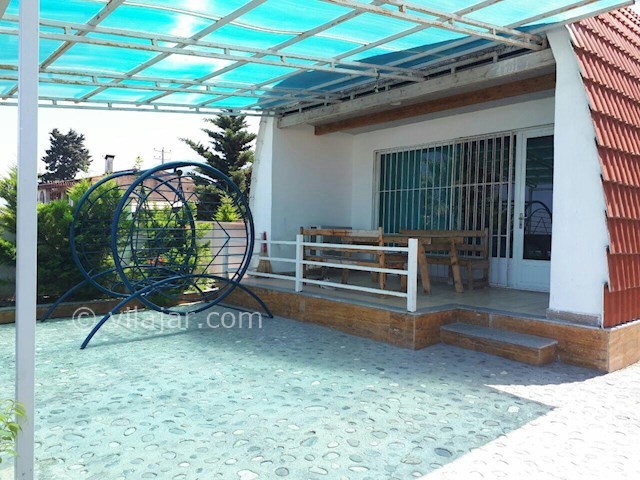 عکس شماره 183031 - اجاره ویلای ساحلی دربست نوشهر - نما