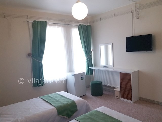 عکس شماره 245169 - اقامتگاه شیدگر در تخت جمشید - 